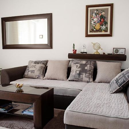 Cozy 2Br Apartment, 3 Min To The Old Town Kotor Buitenkant foto